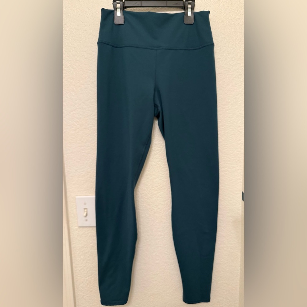 ALO Yoga Green fleeced Leggings
